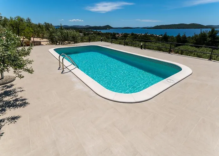 Tatil Evi Svemir