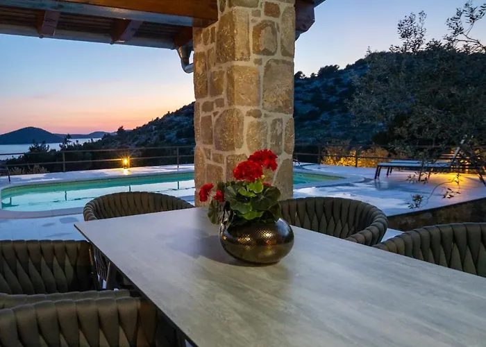 Svemir Tatil Evi