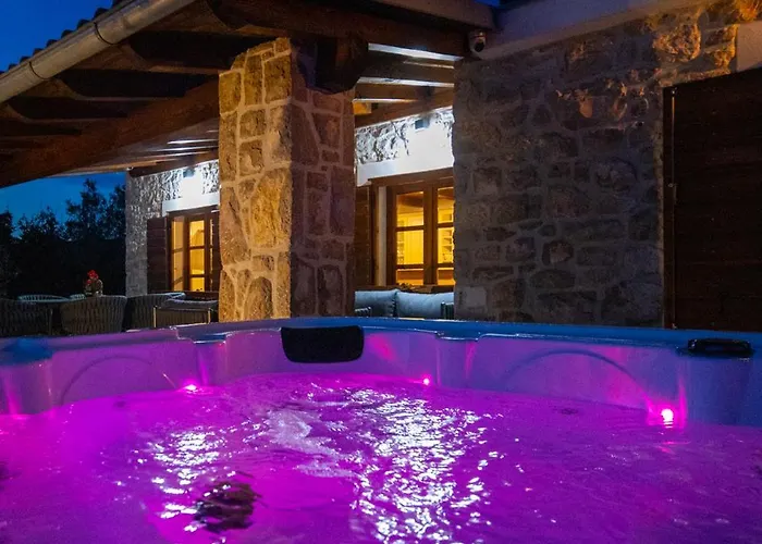 Svemir בית נופש *