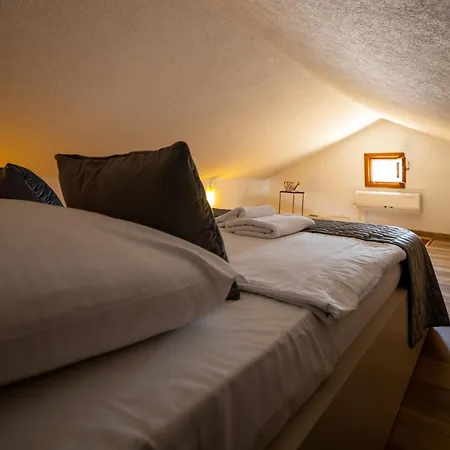 Svemir Ferienhaus *