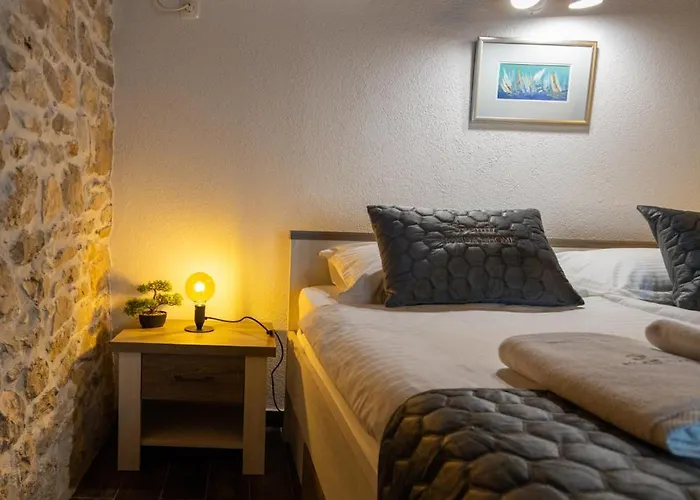 Svemir Feriehus Drage